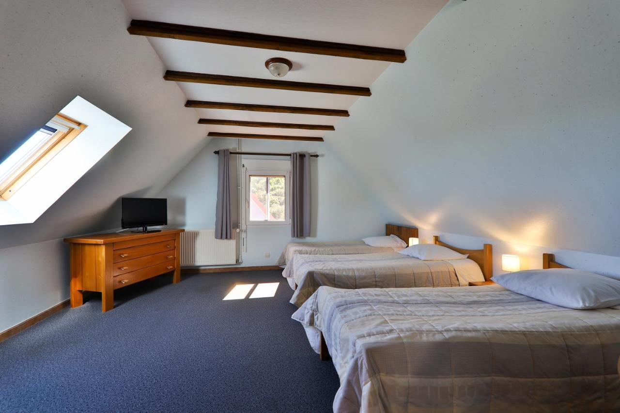A La Montagne Apartment *